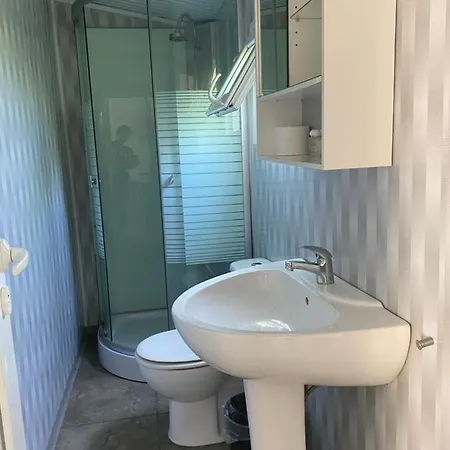 בית הארחה Mobile Homes Anchor *